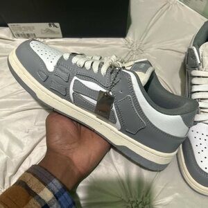 AMIRI Gray and White Skle top